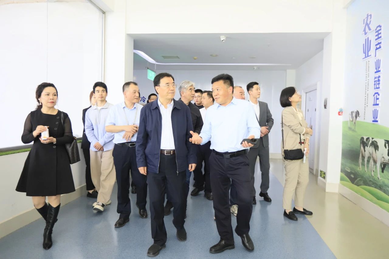 河南省2024國家“學(xué)生飲用奶計劃”推廣工作推進(jìn)會在鄭州成功舉辦! 河南省2024國家“學(xué)生飲用奶計劃”推廣工作推進(jìn)會在鄭州成功舉辦!