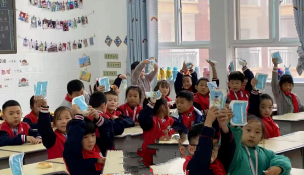 未來可期 健康護(hù)航丨花花牛乳業(yè)集團(tuán)取得學(xué)生飲用奶常、低溫發(fā)酵乳生產(chǎn)資質(zhì)