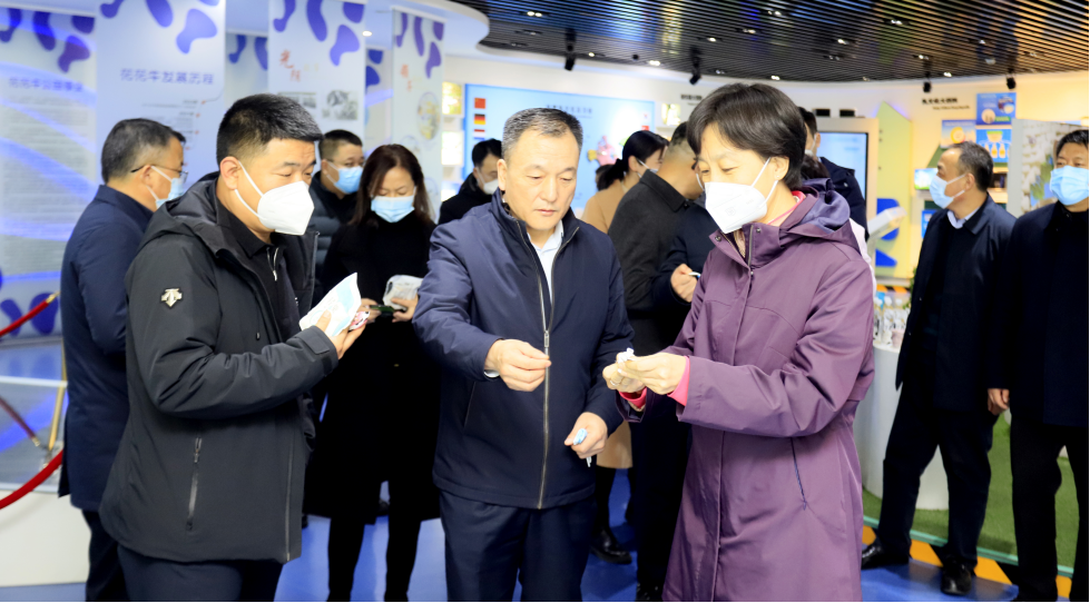 快訊 | 沈陽市政府副市長鄭濱一行蒞臨花花牛乳業集團考察