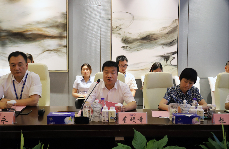 河南首家！花花牛乳業(yè)集團(tuán)通過(guò)優(yōu)質(zhì)乳工程驗(yàn)收