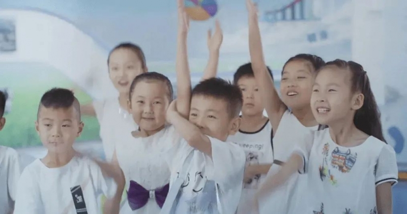 花花牛丨每天一杯奶，幸福健康喝出來(lái)！！！